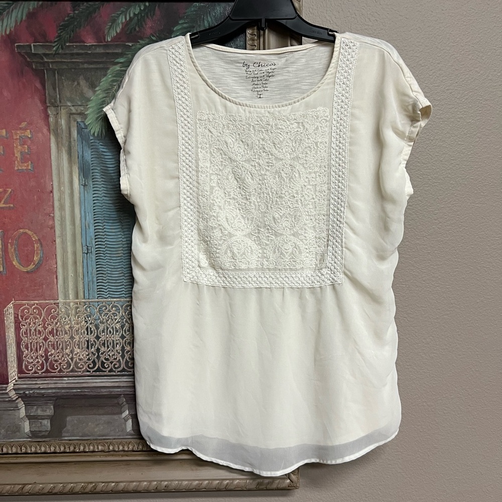 🌷Chico's Cream Embroidered Women's Top